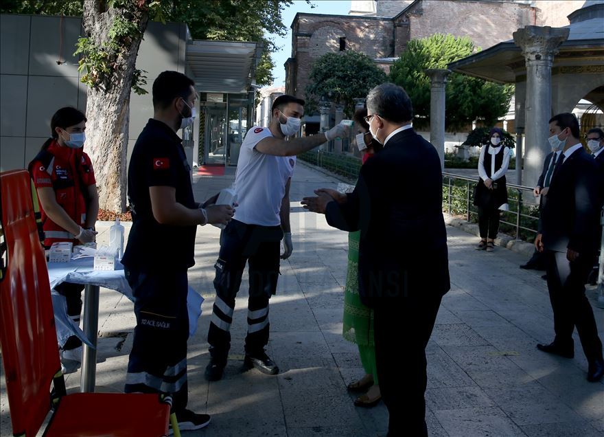 Cumhurbaşkanlığı Sözcüsü Kalın, büyükelçilerle Ayasofya-i Kebir Camii'ni ziyaret etti
