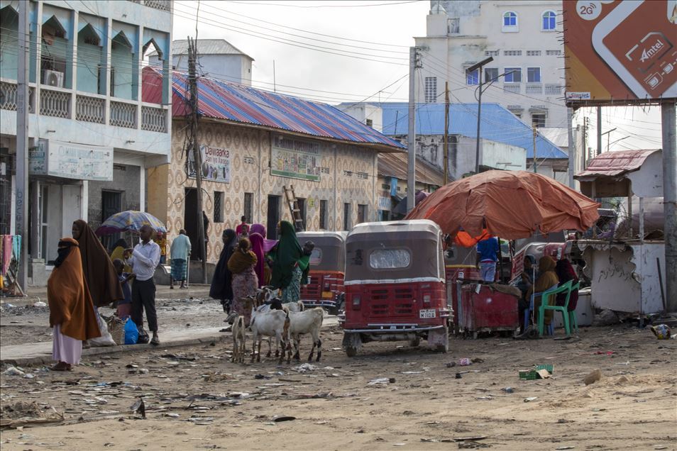 Somali'de ulaşımın gözde aracı Tuk-Tuk