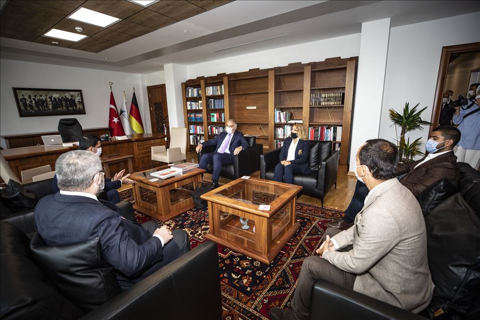 Bakan Mehmet Nuri Ersoy, Türk- Alman Üniversitesi'ni ziyaret etti