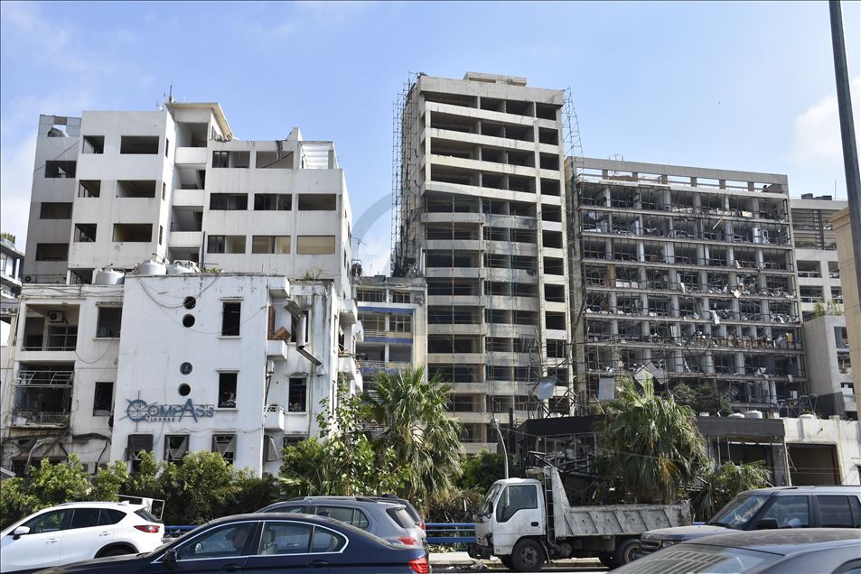 Kerusakan akibat ledakan di Pelabuhan Beirut