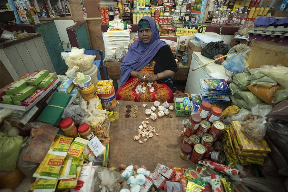 Mogadişu'da ticari hayat