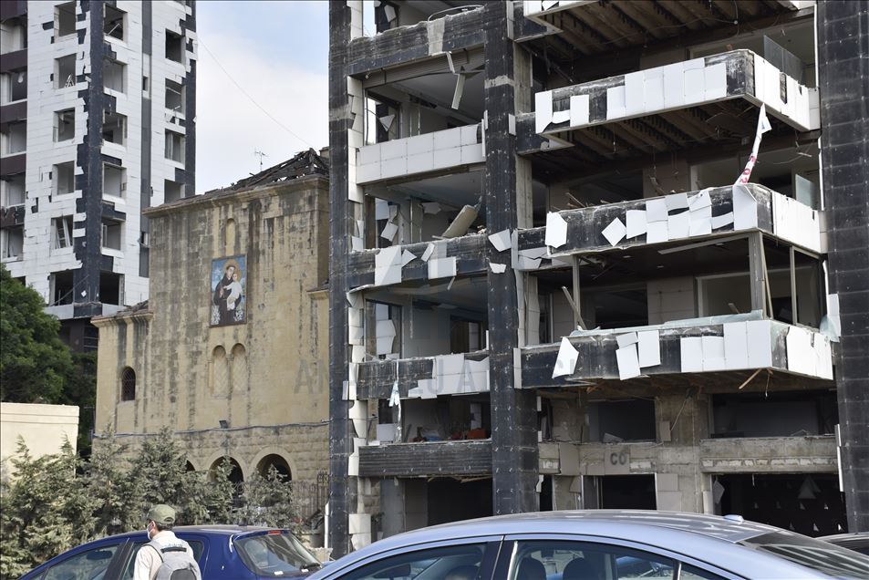 Kerusakan akibat ledakan di Pelabuhan Beirut