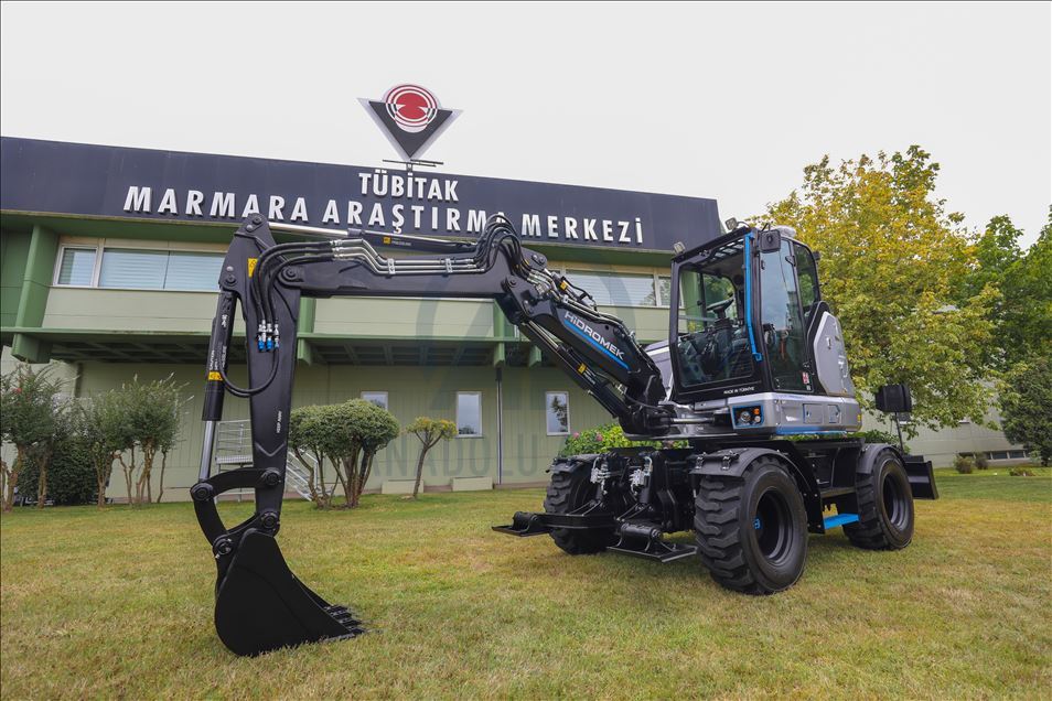 Hidromec HICON 7W electric indigenous excavator in Turkey