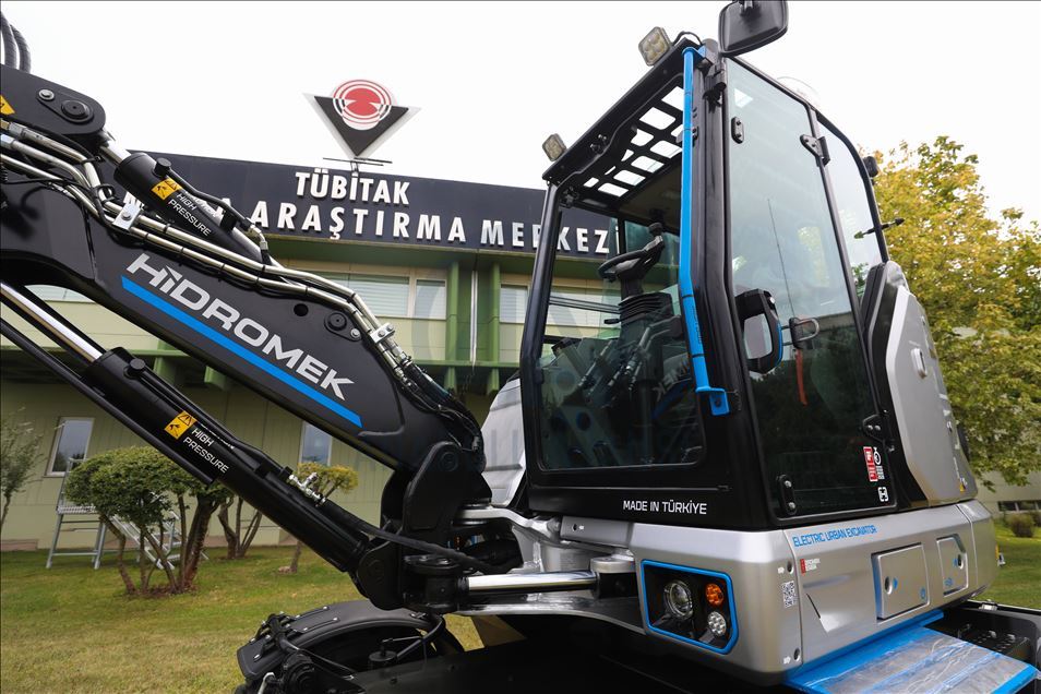 Hidromec HICON 7W electric indigenous excavator in Turkey