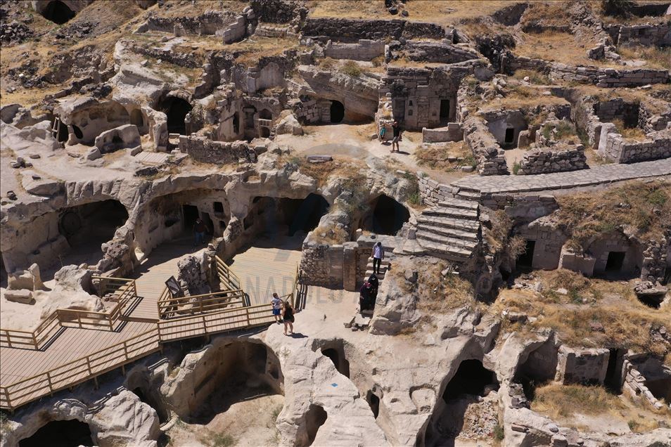 Historical slope settlement Kayasehir in Turkey's Nevsehir