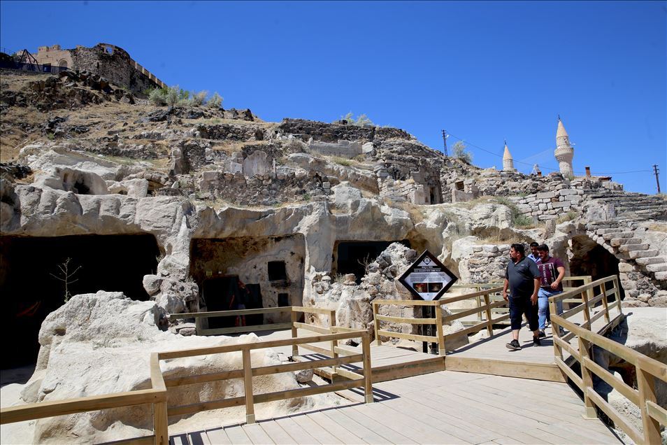 Historical slope settlement Kayasehir in Turkey's Nevsehir