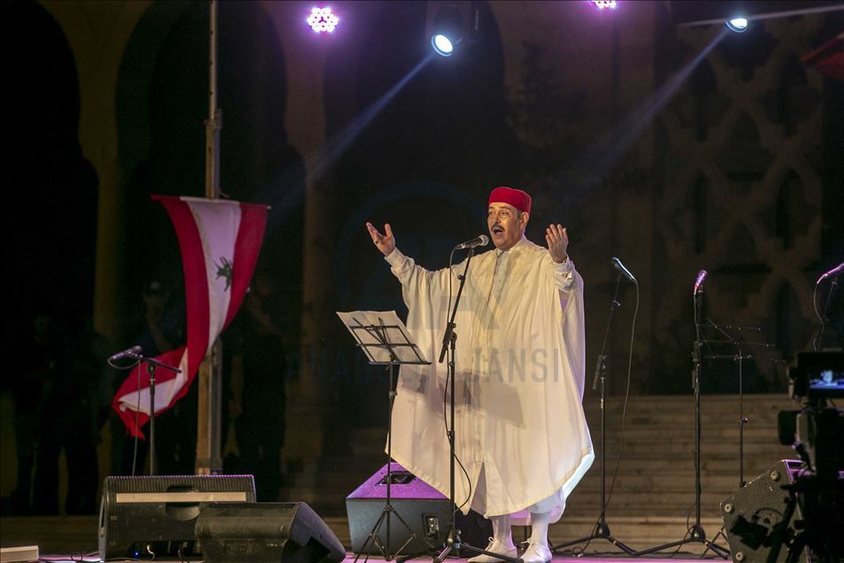 أحيا فنانون من بينهم التونسي لطفي ب