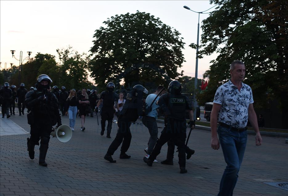 Demonstrations continue in Belarus
