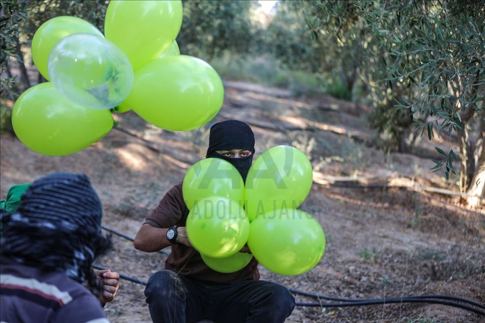 تواصل مجموعات شبابية فلسطينية، الخ