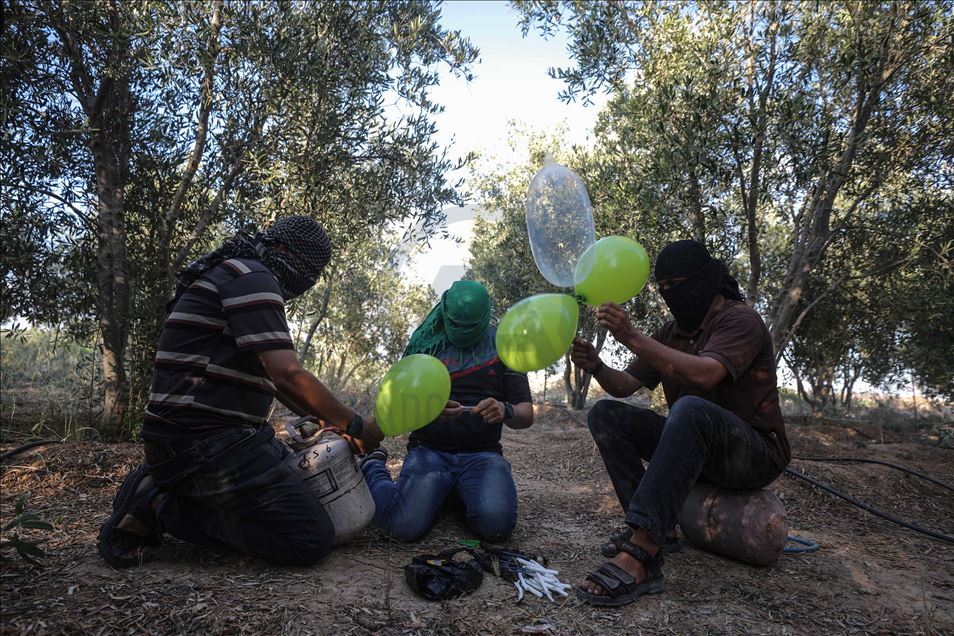 تواصل مجموعات شبابية فلسطينية، الخ