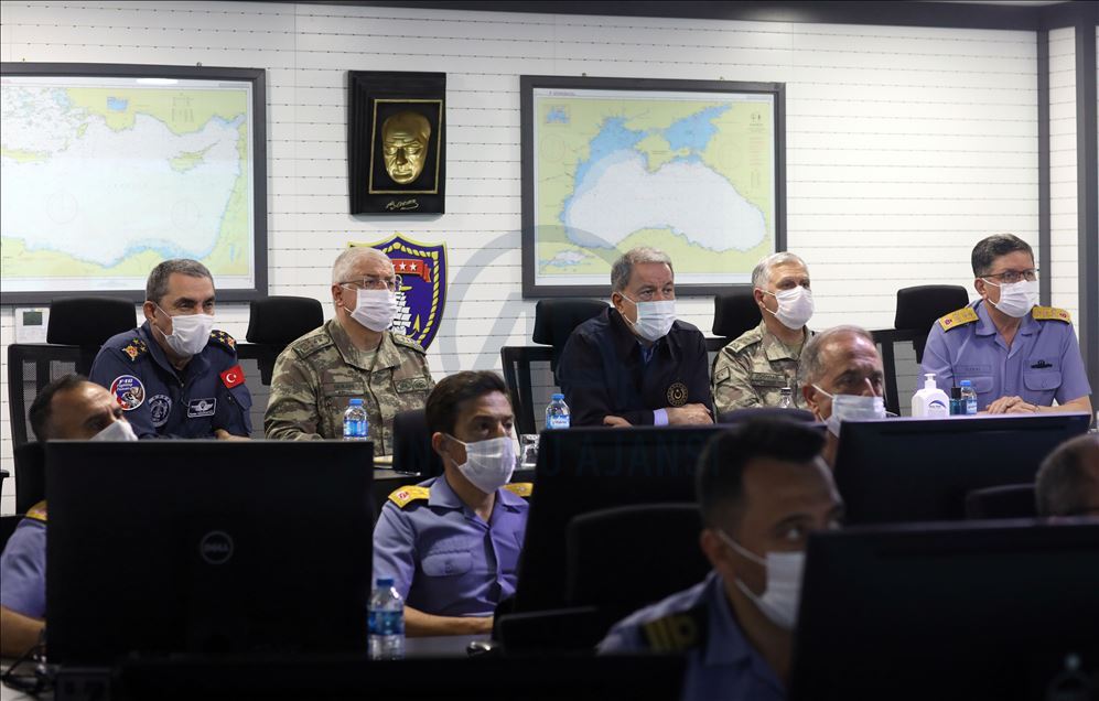 Milli Savunma Bakanı Hulusi Akar