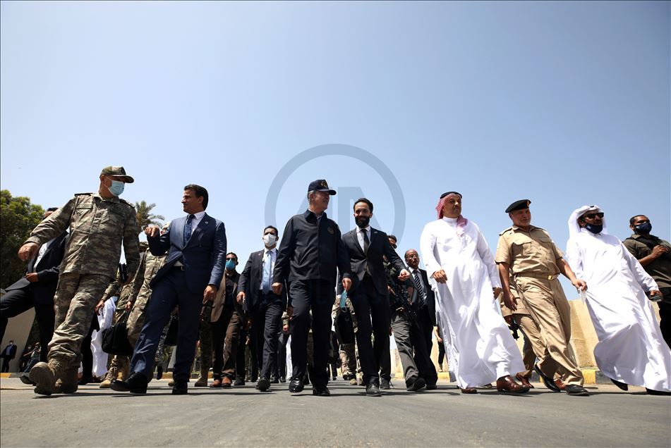 Bakan Akar ve Genelkurmay Başkanı Orgeneral Güler Libya'da