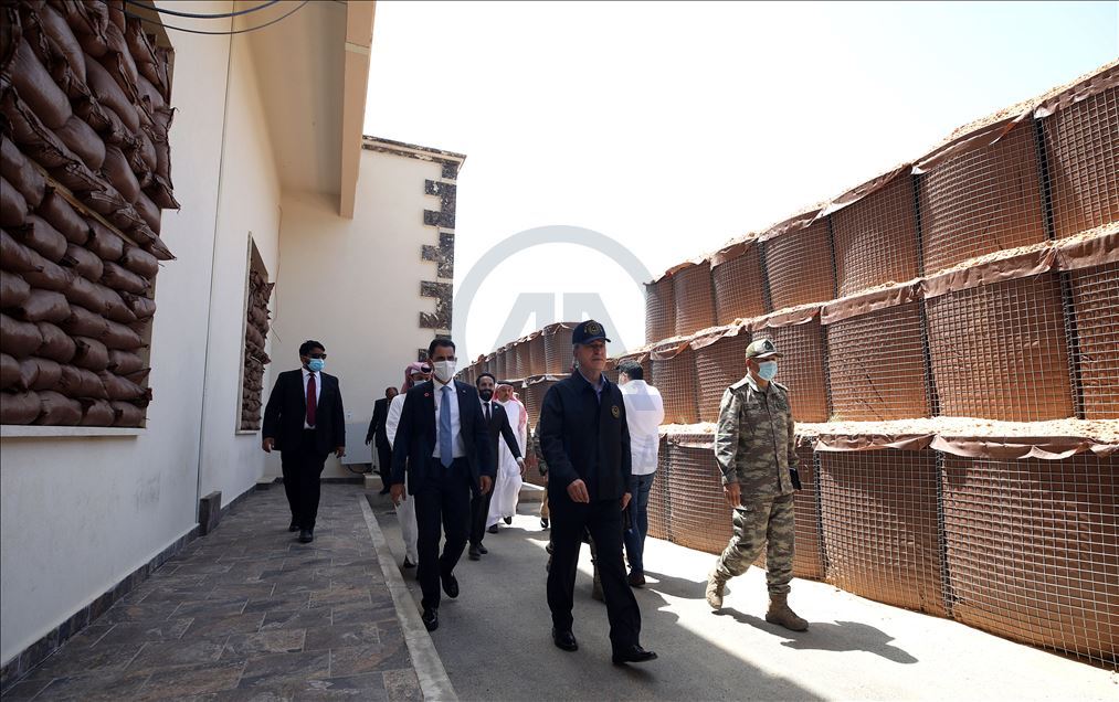 Bakan Akar ve Genelkurmay Başkanı Orgeneral Güler Libya'da