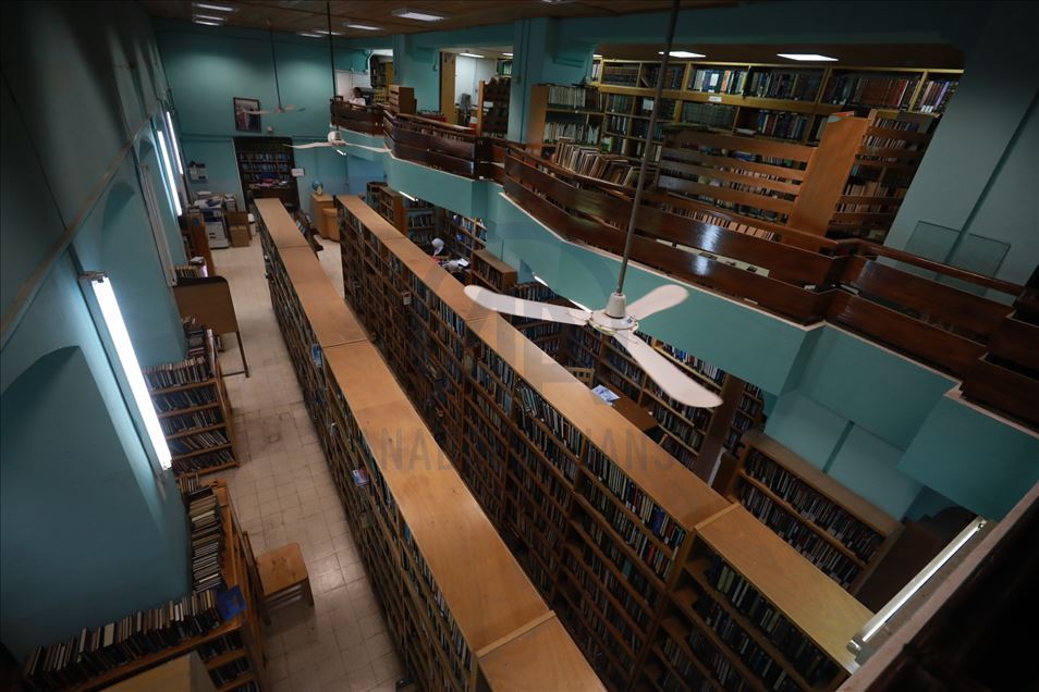 "تيكا" تُنهي ترميم مكتبة بلدية "نابلس"
