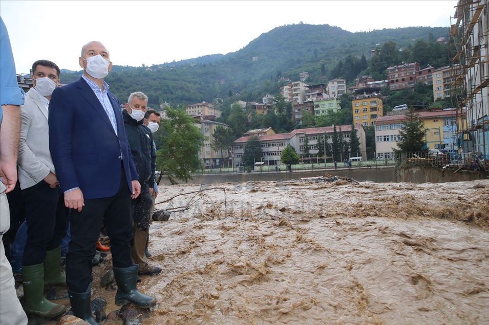 Turqi, 3 të vdekur nga përmbytjet në rajonin e Detit të Zi