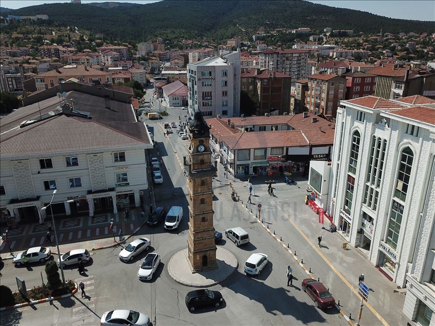 Zamanın tanığı "saat kuleleri"