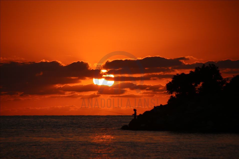 دیمەنی چرکەساتی خۆر ئاوابوون لە دۆزجە
