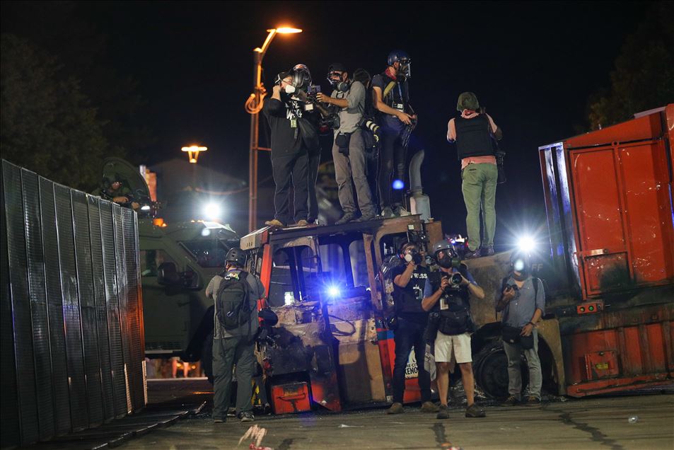 ABD'de polis şiddetine karşı protestolar Wisconsin'de devam etti
