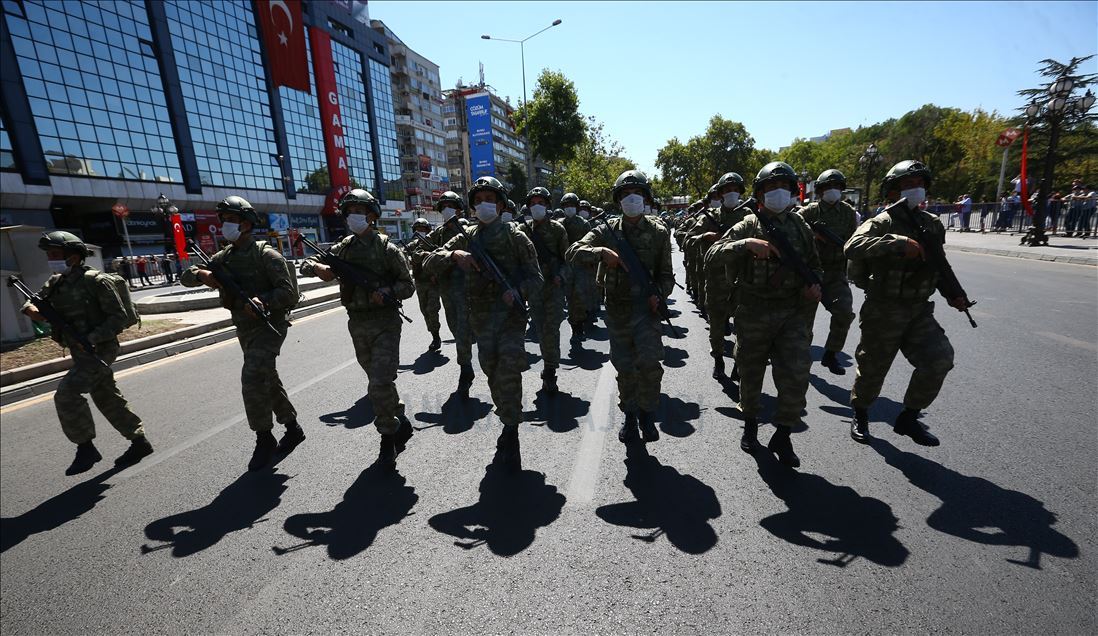 Başkentte 30 Ağustos Kortej Yürüyüşü