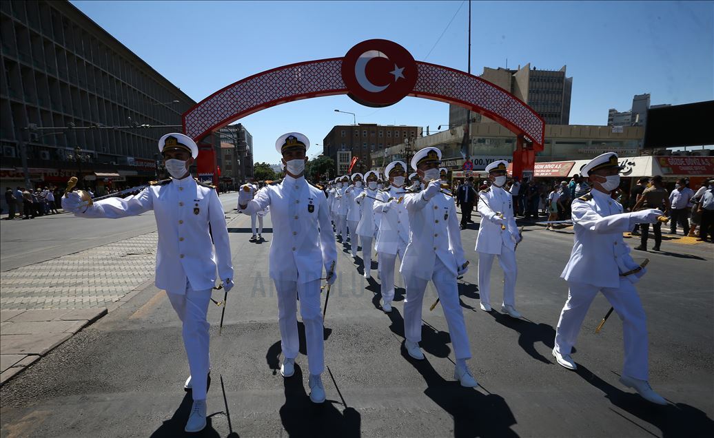 Başkentte 30 Ağustos Kortej Yürüyüşü