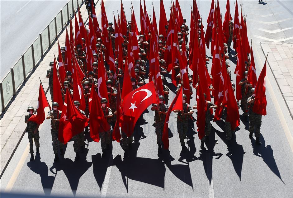 Başkentte 30 Ağustos Kortej Yürüyüşü