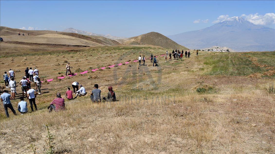 Ağrı Dağı ünlü mankenleri ağırladı

