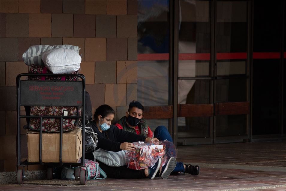 El terminal de transporte de Bogotá reactiva sus servicios al público durante la pandemia