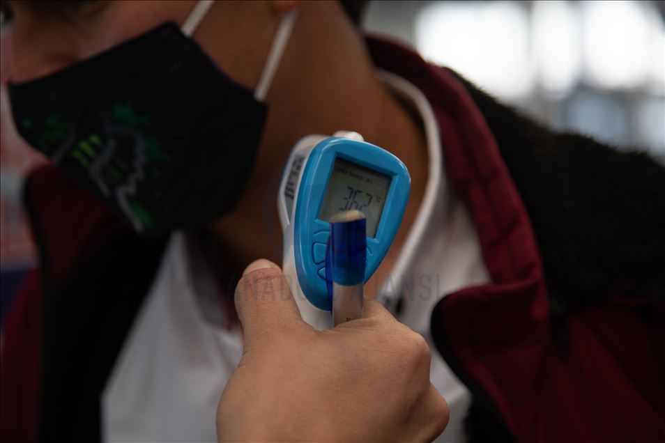 El terminal de transporte de Bogotá reactiva sus servicios al público durante la pandemia
