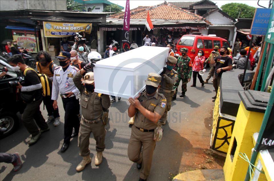 Sanksi merenung di peti mati bagi pelanggar protokol kesehatan