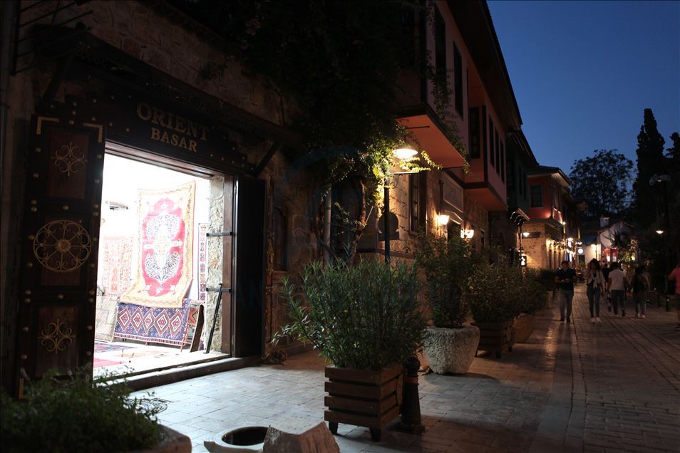Antalya, qyteti i "qetësisë dhe paqes"