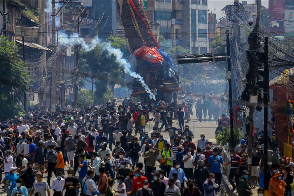 Nepal, përleshje midis policisë dhe protestuesve ndaj masave anti-COVID-19