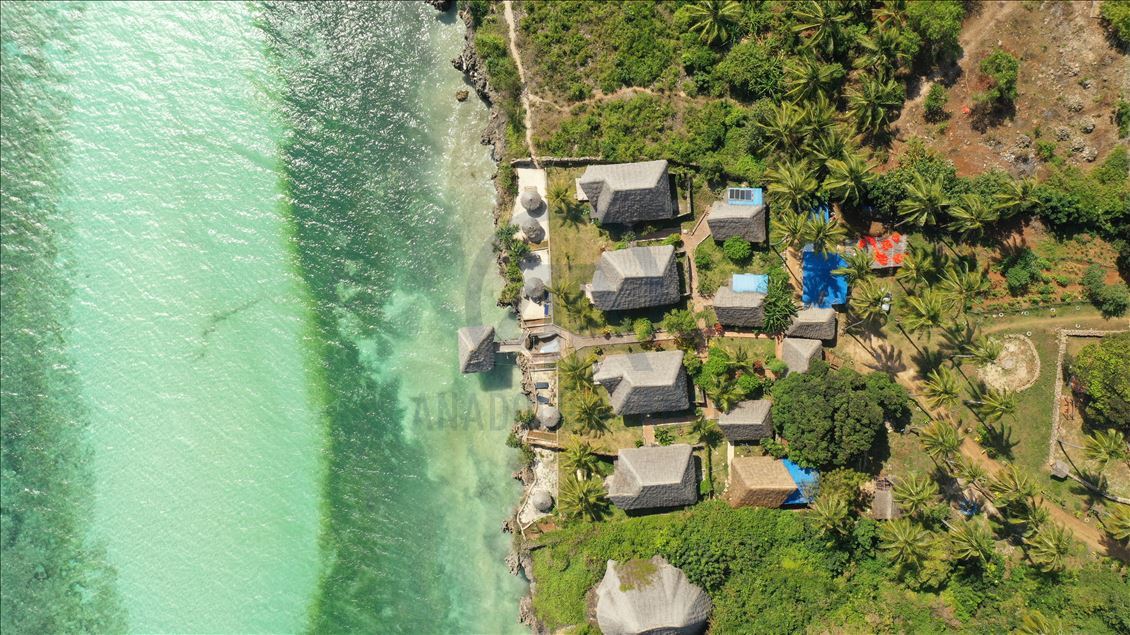 Zanzibar'da, Türk vatandaşı Yentürk'ün kurduğu Assalam Vakfı bölge halkına ışık oldu