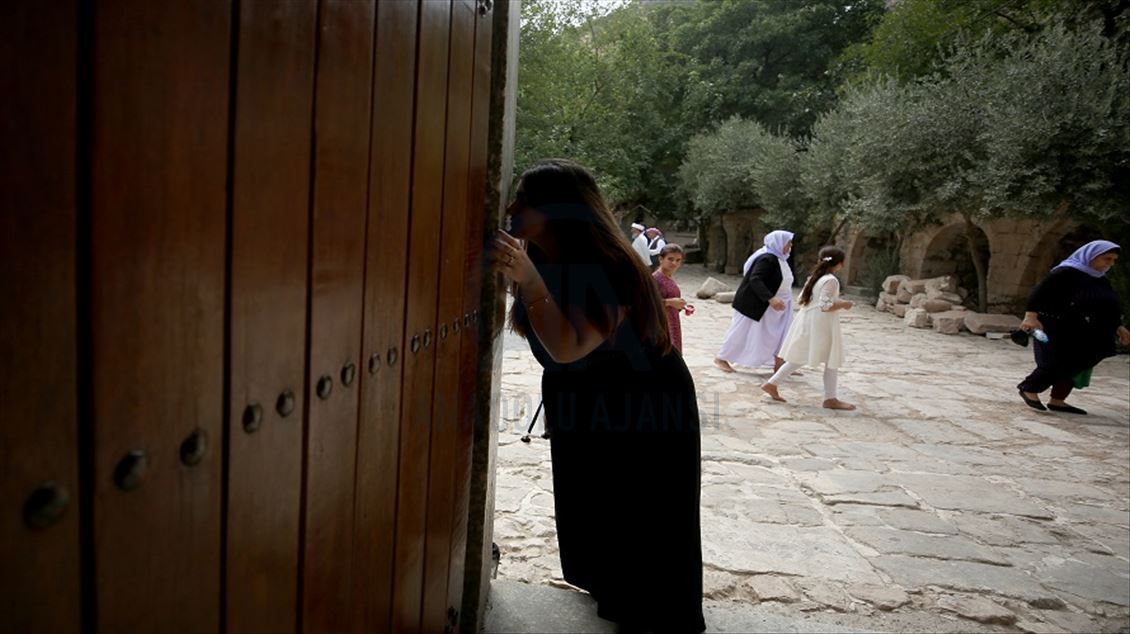 لالش.. شوێنە پیرۆزەکەی پەیڕەوانی ئایینی ئێزدی 
