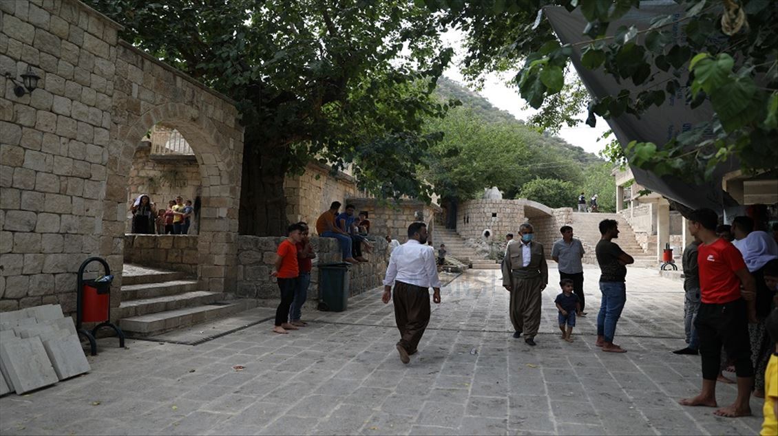 لالش.. شوێنە پیرۆزەکەی پەیڕەوانی ئایینی ئێزدی 
