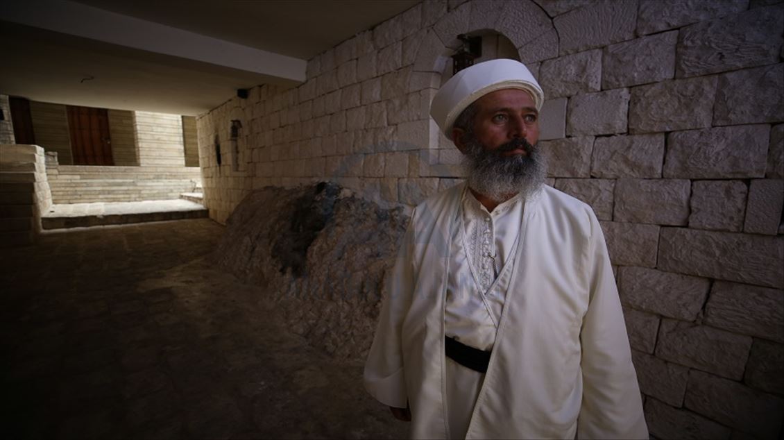 لالش.. شوێنە پیرۆزەکەی پەیڕەوانی ئایینی ئێزدی 
