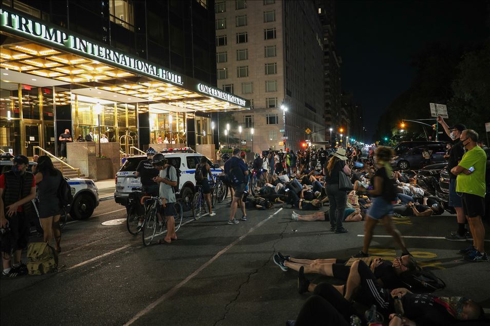 New York'ta Trump karşıtı protesto düzenlendi