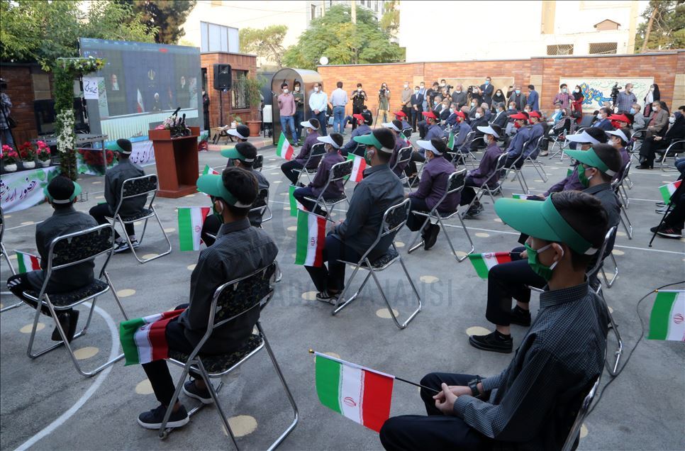 ئێران.. دەستیپێکردنی ساڵی نوێی خوێندن لە سێبەری کۆرۆنادا