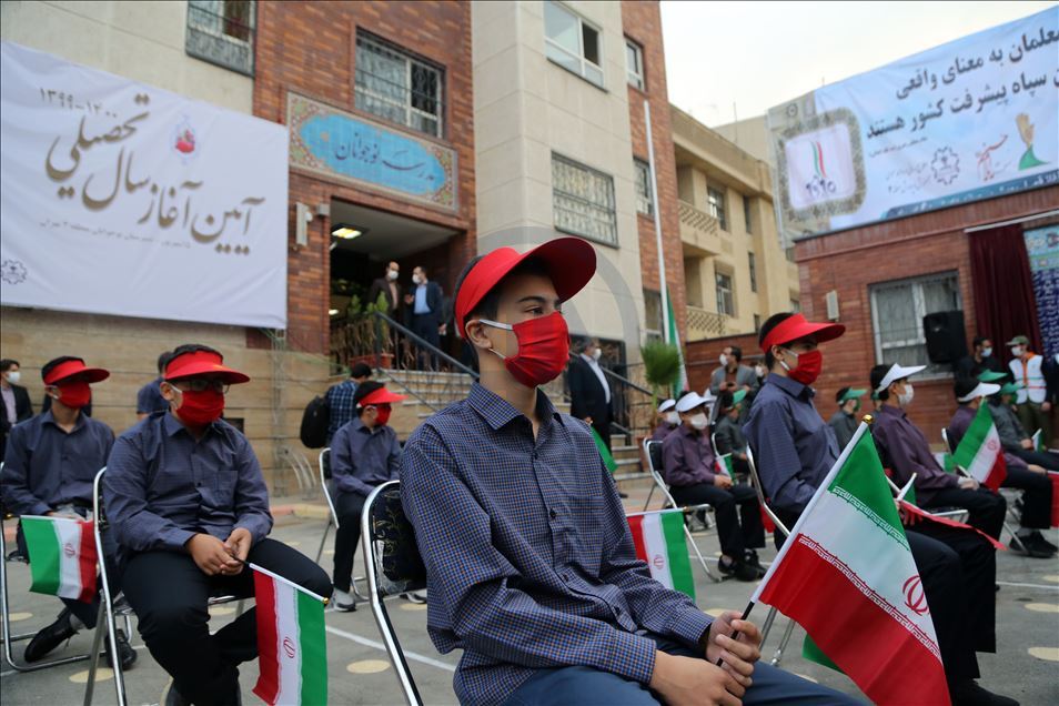 ئێران.. دەستیپێکردنی ساڵی نوێی خوێندن لە سێبەری کۆرۆنادا