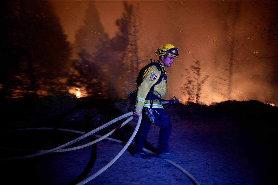 Incendio forestal en Fresno, California