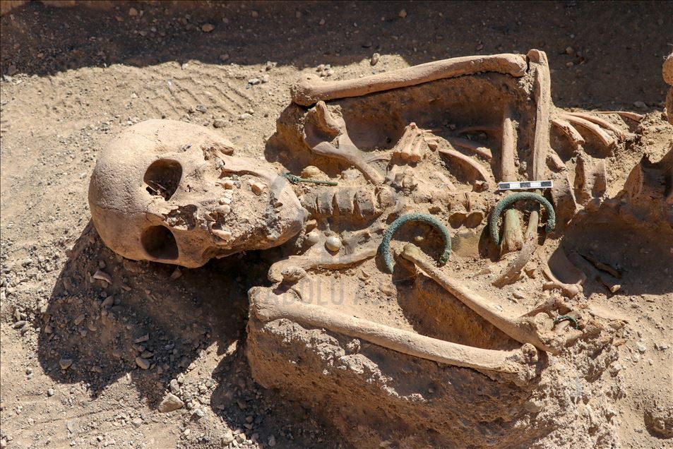 Urartu woman buried with jewelry discovered in Turkey's Van