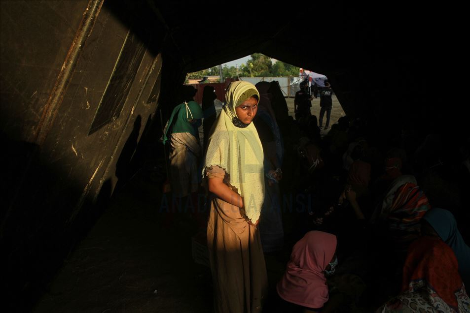 297 Rohingya terdampar di Aceh