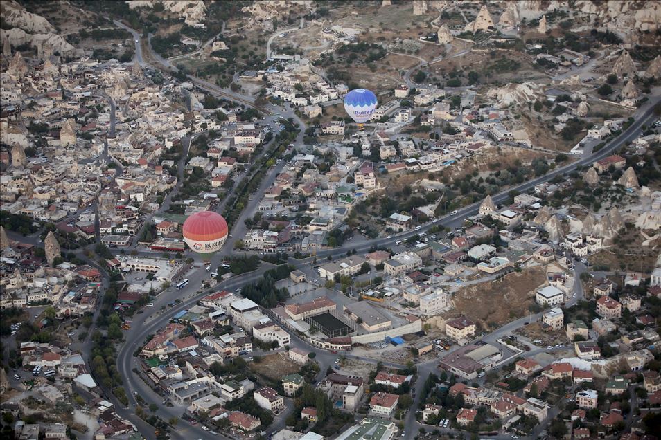 В Каппадокии организуют безопасные полеты на воздушном шаре
