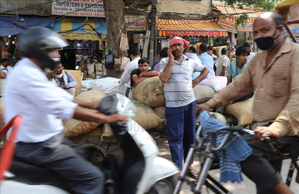 زیادبوونی رێژەی تووشبوانی کۆرۆنا لە ھیندستان
