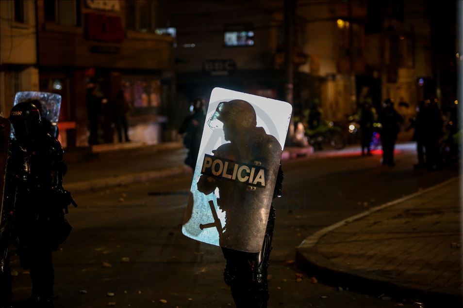 Kolumbi, 7 të vdekur dhe 248 të plagosur në protesta kundër dhunës policore