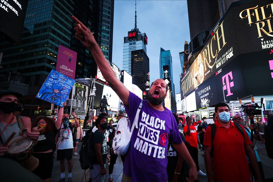 New York'ta ırkçılık karşıtı gösteri