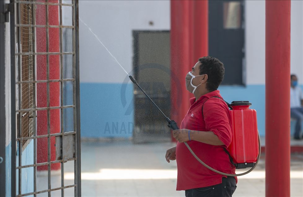 تونس .. دەست پێ کردنی خوێندن
