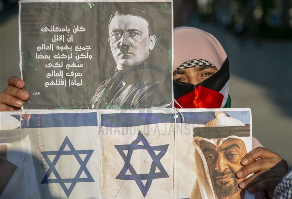 وقفة احتجاجية تونسية: "يا حكام التطبيع.. فلسطين ليست للبيع"