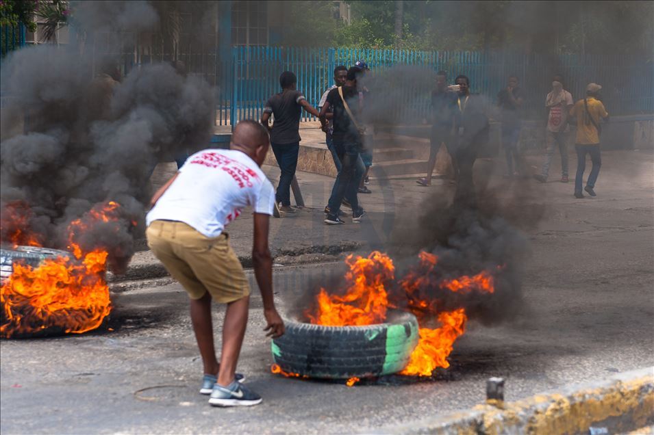 Haiti'de protesto gösterisi