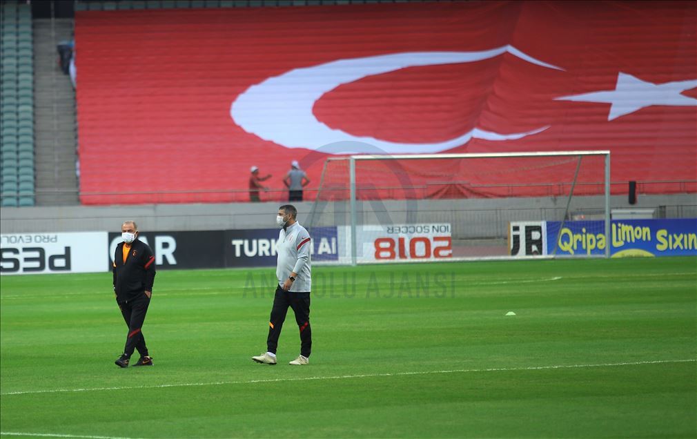 Galatasaray-Neftçi maçına doğru