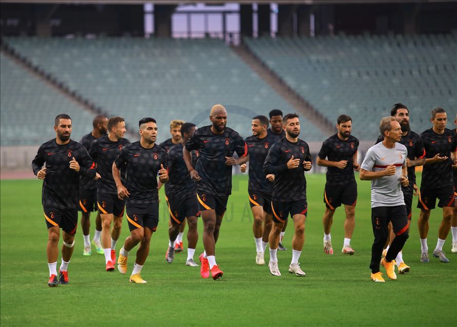 Galatasaray-Neftçi maçına doğru